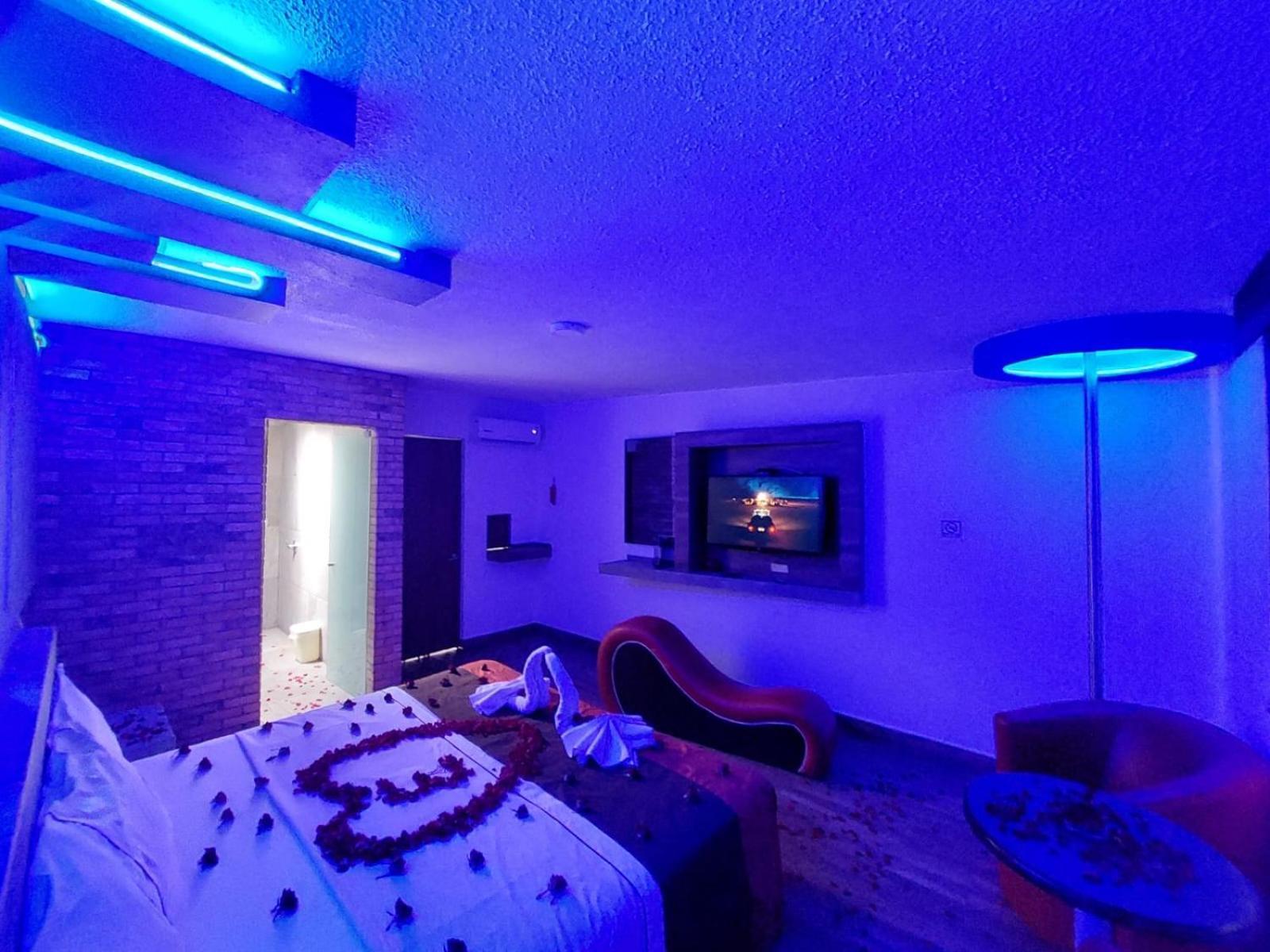 Hotel Bataclan Temixco Exteriér fotografie